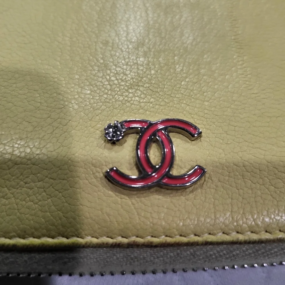 Chanel 25th Anniversary Yellow Goatskin Long Wallet Lucky Clover Logo
